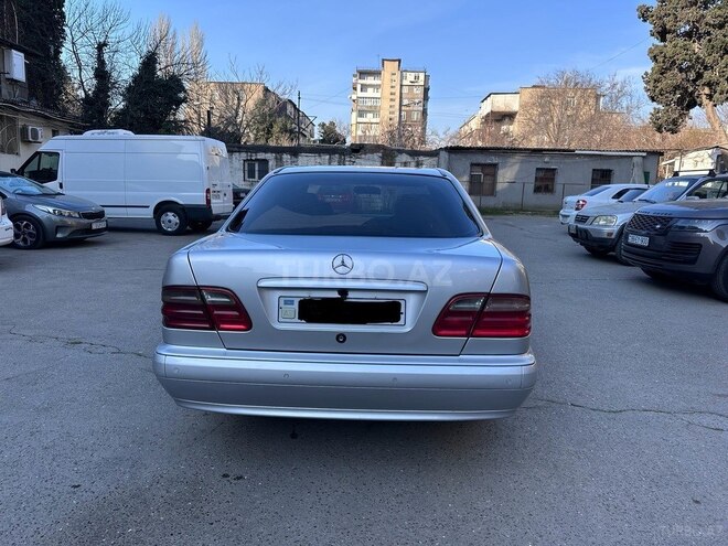 Mercedes E 220 d 2001, 655,000 km - 2.2 л - Bakı