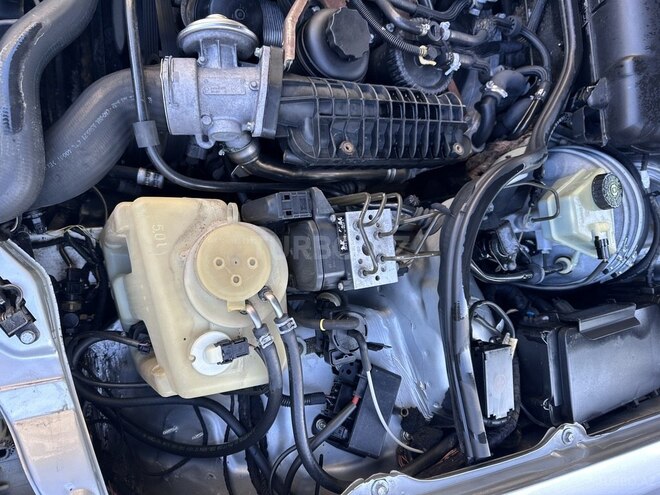 Mercedes E 220 d 2001, 655,000 km - 2.2 л - Bakı