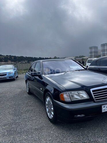 Mercedes C 220 d 1998, 480,000 km - 2.2 л - Biləsuvar