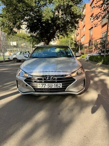 Hyundai Elantra 2019, 108,000 km - 2.0 л - Bakı
