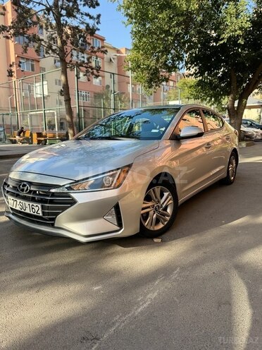 Hyundai Elantra 2019, 108,000 km - 2.0 л - Bakı