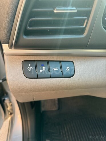 Hyundai Elantra 2019, 108,000 km - 2.0 л - Bakı