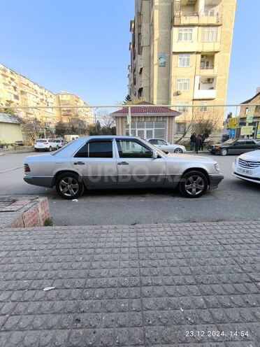 Mercedes E 300 d 1991, 512,000 km - 3.0 л - Bakı