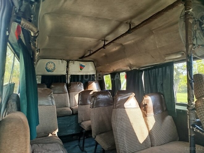 Mercedes  1991, 300,000 km - 2.3 l - Balakən