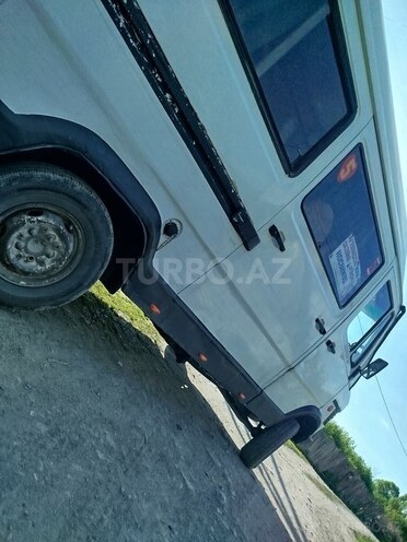 Mercedes  1991, 300,000 km - 2.3 l - Balakən