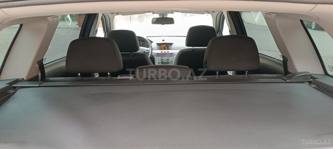 Opel Astra 2010, 250,000 km - 1.3 л - Bakı