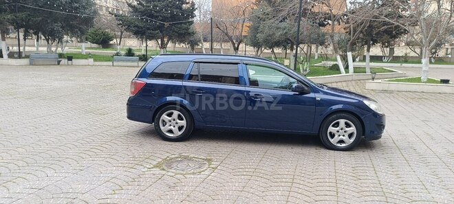 Opel Astra 2010, 250,000 km - 1.3 л - Bakı