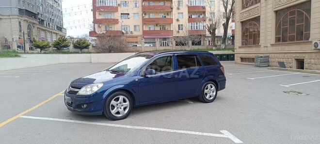 Opel Astra 2010, 250,000 km - 1.3 л - Bakı