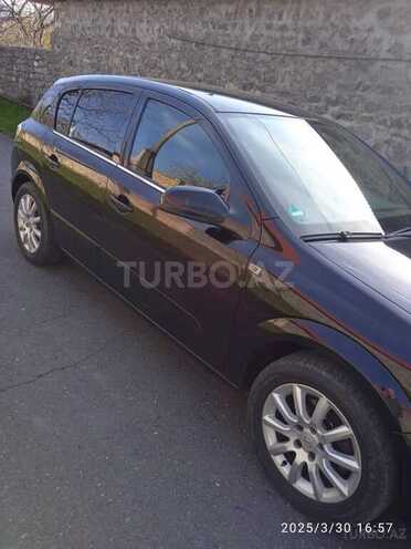Opel Astra 2004, 280,000 km - 1.4 l - Qax