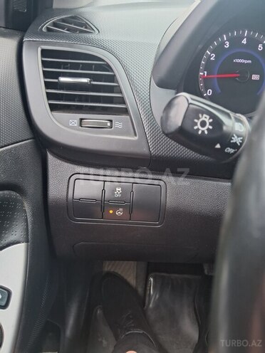 Hyundai Accent 2016, 75,115 km - 1.4 l - Gəncə