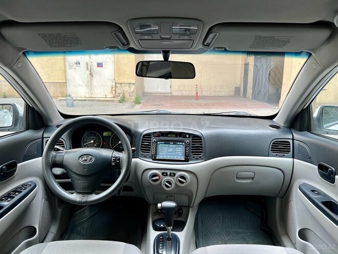Hyundai Accent 2006, 350,000 km - 1.4 l - Bakı