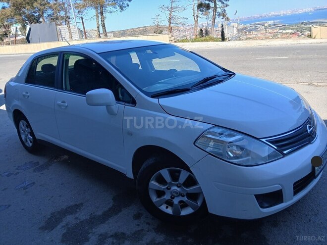 Nissan Tiida 2010, 275,000 km - 1.6 l - Bakı