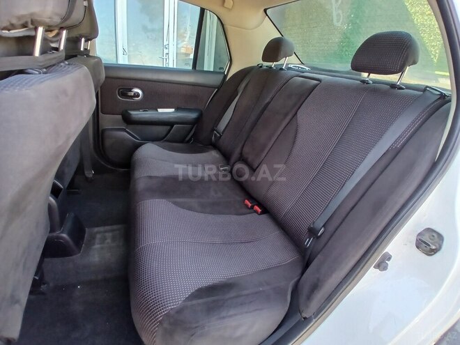 Nissan Tiida 2010, 275,000 km - 1.6 l - Bakı