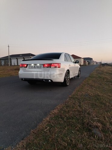Hyundai Sonata 2008, 338,000 km - 2.4 l - Qusar
