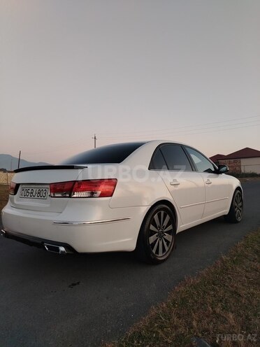 Hyundai Sonata 2008, 338,000 km - 2.4 l - Qusar