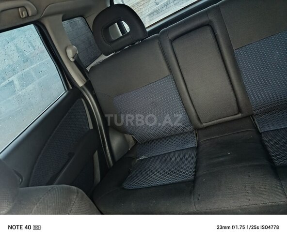 Mitsubishi Airtrek 2002, 303,000 km - 2.0 л - Bakı