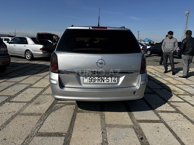 Opel Astra 2006, 303,000 km - 1.3 l - Bakı