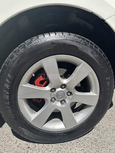 Hyundai Santa Fe-14
