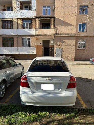 Chevrolet Aveo-11