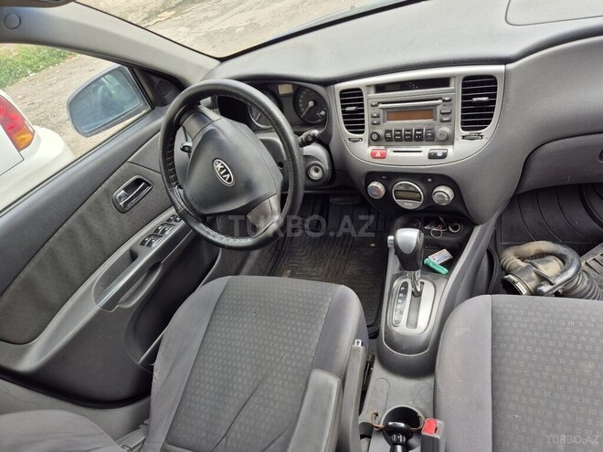 Kia Rio 2008, 320,000 km - 1.6 l - Bakı