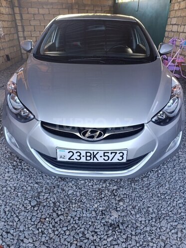 Hyundai Avante 2013, 212,177 km - 1.6 l - Göyçay