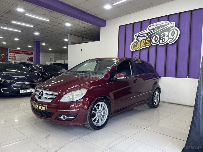 Mercedes B 180 2009, 211,000 km - 1.7 l - Sumqayıt