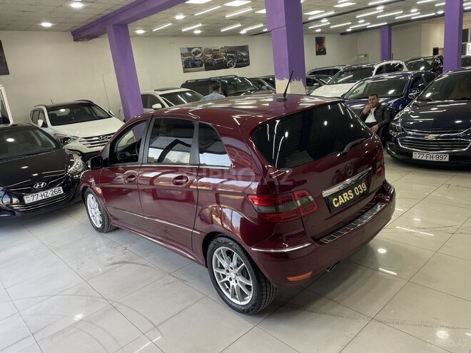 Mercedes B 180 2009, 211,000 km - 1.7 l - Sumqayıt