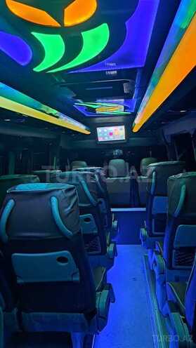 Mercedes Sprinter 313 2001, 350,000 km - 2.7 л - Quba