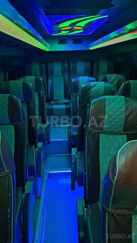 Mercedes Sprinter 313 2001, 350,000 km - 2.7 л - Quba