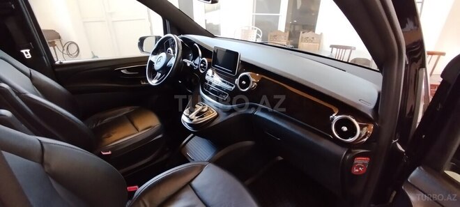 Mercedes V 220 2018, 125,350 km - 2.2 л - Bakı