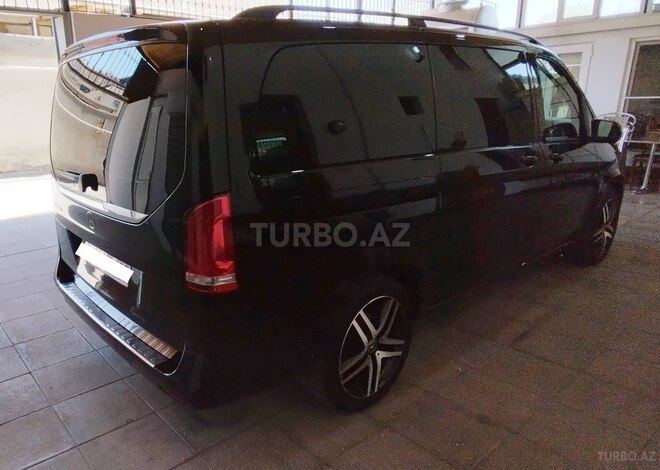 Mercedes V 220 2018, 125,350 km - 2.2 л - Bakı