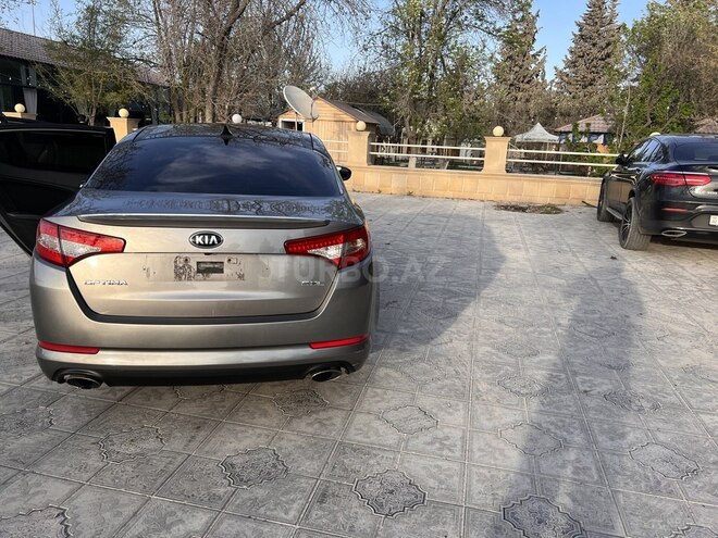 Kia Optima 2013, 210,000 km - 2.0 l - Qazax