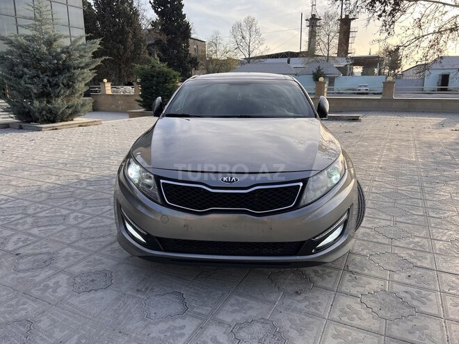 Kia Optima 2013, 210,000 km - 2.0 l - Qazax