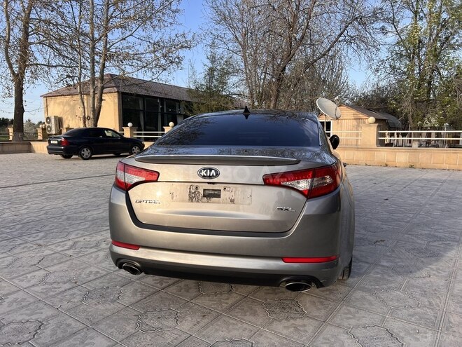 Kia Optima 2013, 210,000 km - 2.0 l - Qazax
