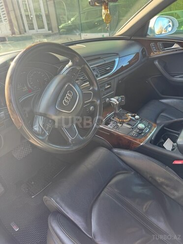 Audi A6 2014, 276,500 km - 3.0 l - Bakı