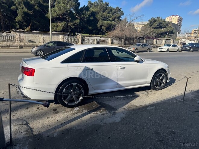 Audi A6 2014, 276,500 km - 3.0 l - Bakı