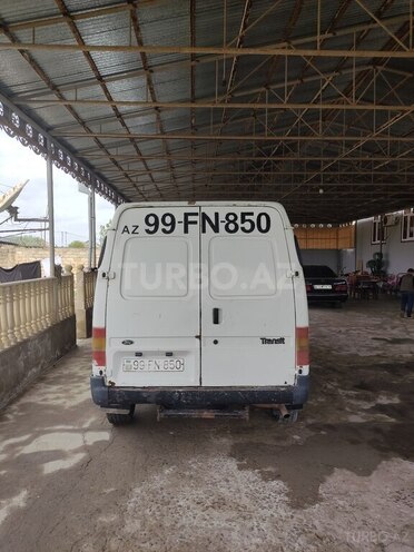 Ford Transit 1999, 400,000 km - 2.4 l - Salyan