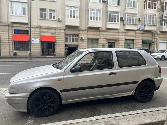 Volkswagen Golf 1996, 600,000 km - 1.8 l - Bakı