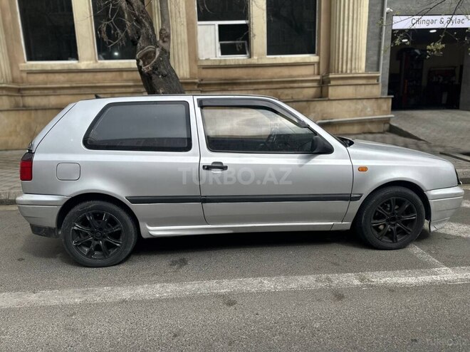 Volkswagen Golf 1996, 600,000 km - 1.8 l - Bakı