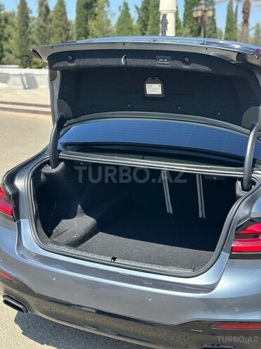 BMW 530-9