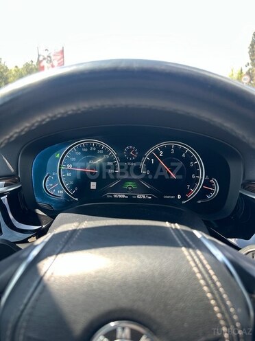 BMW 530-19
