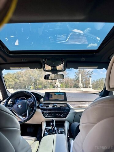 BMW 530-17
