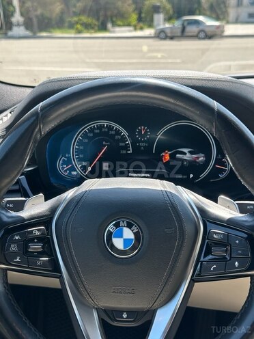 BMW 530-21