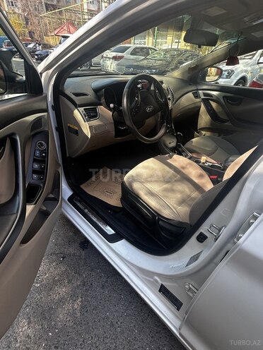 Hyundai Elantra 2014, 218,000 km - 1.8 l - Bakı