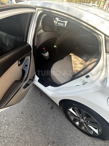 Hyundai Elantra 2014, 218,000 km - 1.8 l - Bakı