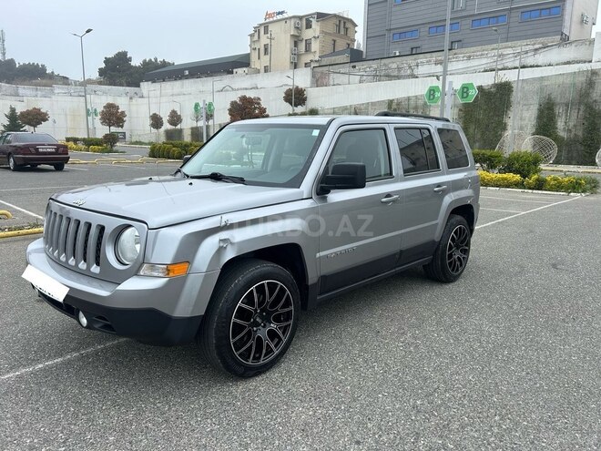 Jeep Patriot 2015, 160,000 km - 2.0 l - Bakı