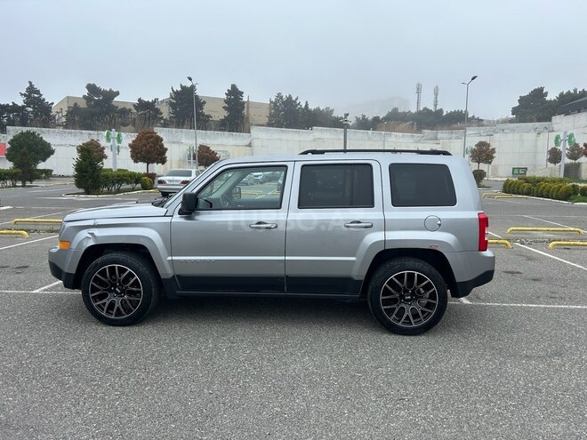 Jeep Patriot 2015, 160,000 km - 2.0 l - Bakı