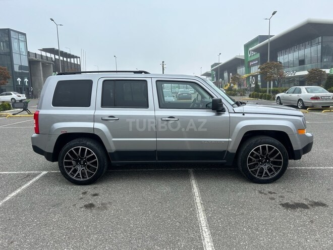 Jeep Patriot 2015, 160,000 km - 2.0 l - Bakı
