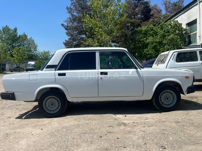 LADA (VAZ) 2107 2004, 95,000 km - 1.6 l - Yevlax