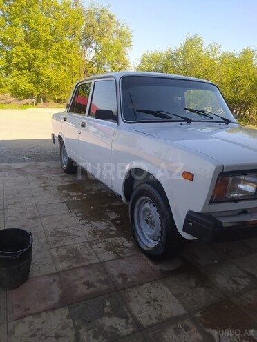LADA (VAZ) 2107 2005, 70,000 km - 1.6 л - Tovuz